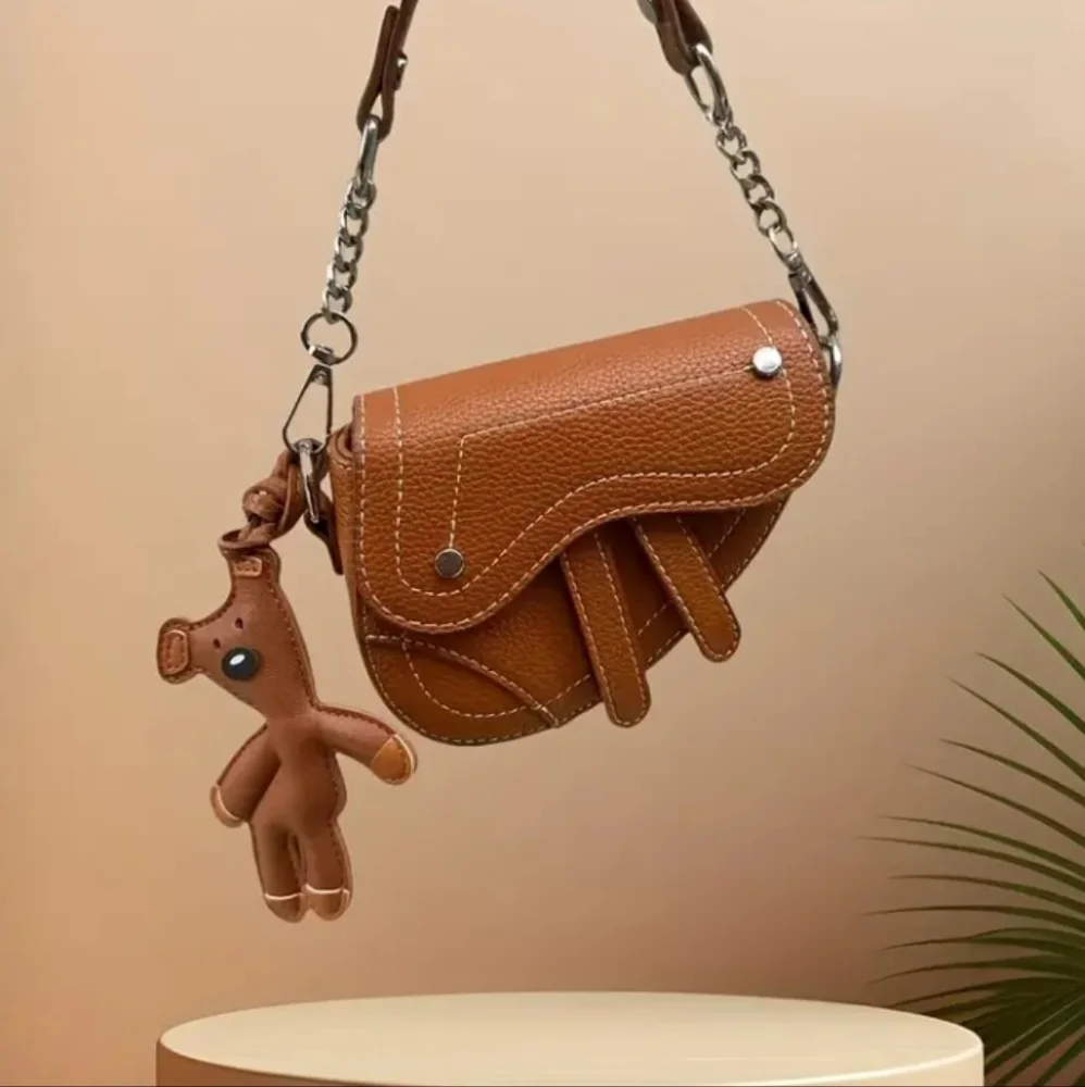 Teddy Bear Shaped Faux Leather Keychain Bag Charm 🧸 - Picture 8 of 10